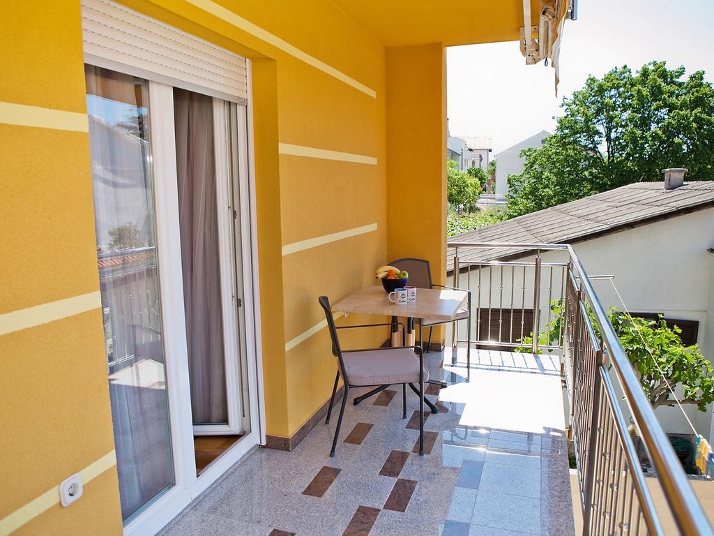 Apartment Zadar Diklo Borik Vir Zimmer foto
