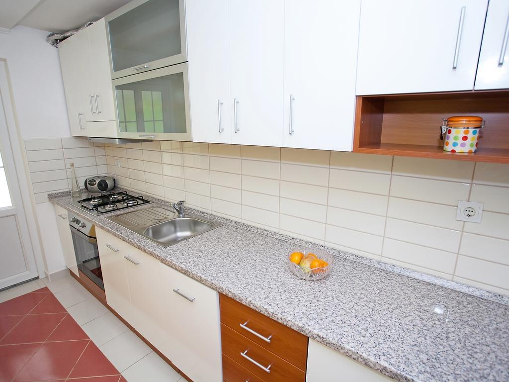 Apartment Zadar Diklo Borik Vir Zimmer foto