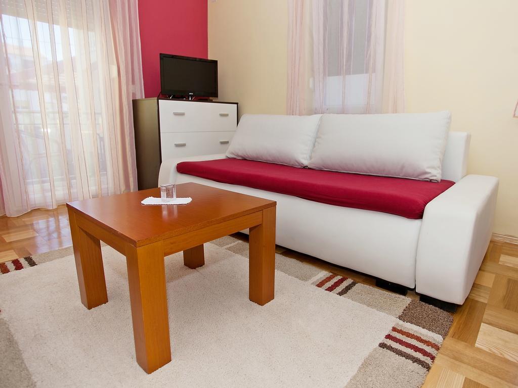 Apartment Zadar Diklo Borik Vir Zimmer foto