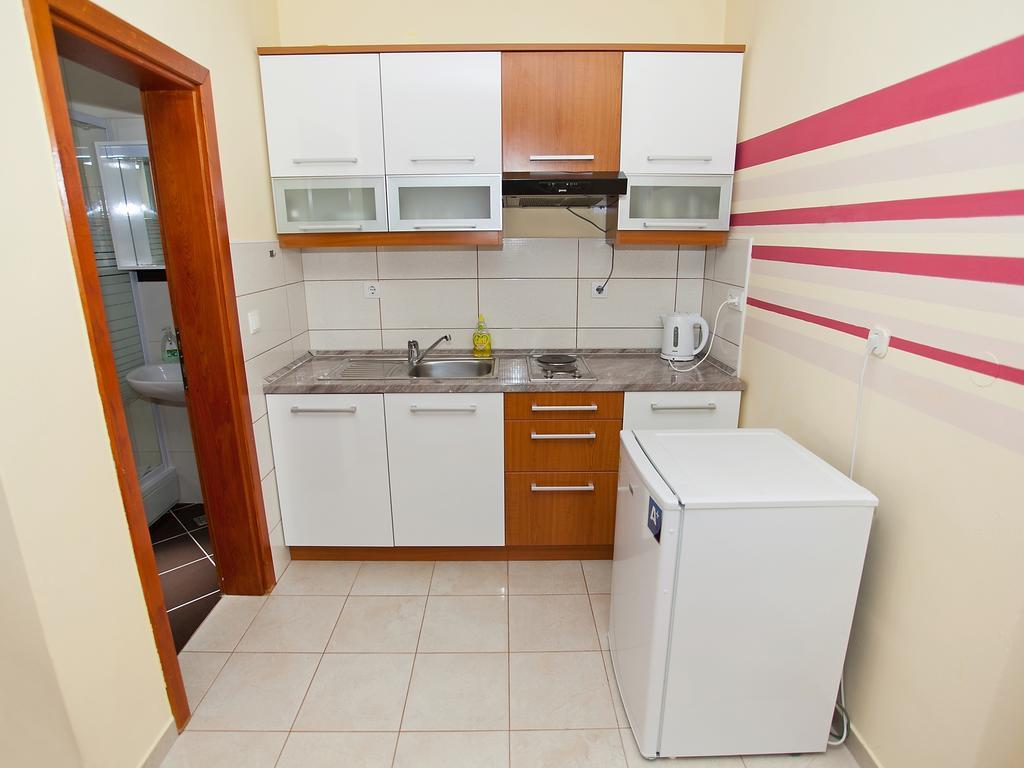 Apartment Zadar Diklo Borik Vir Zimmer foto
