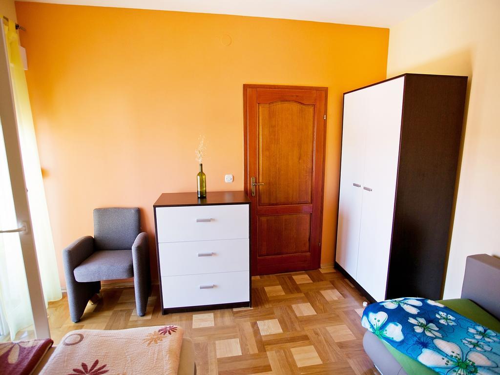 Apartment Zadar Diklo Borik Vir Zimmer foto