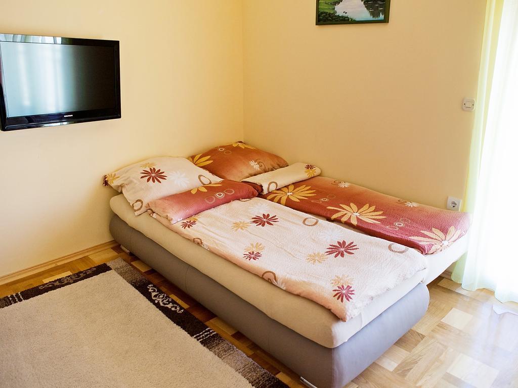 Apartment Zadar Diklo Borik Vir Zimmer foto